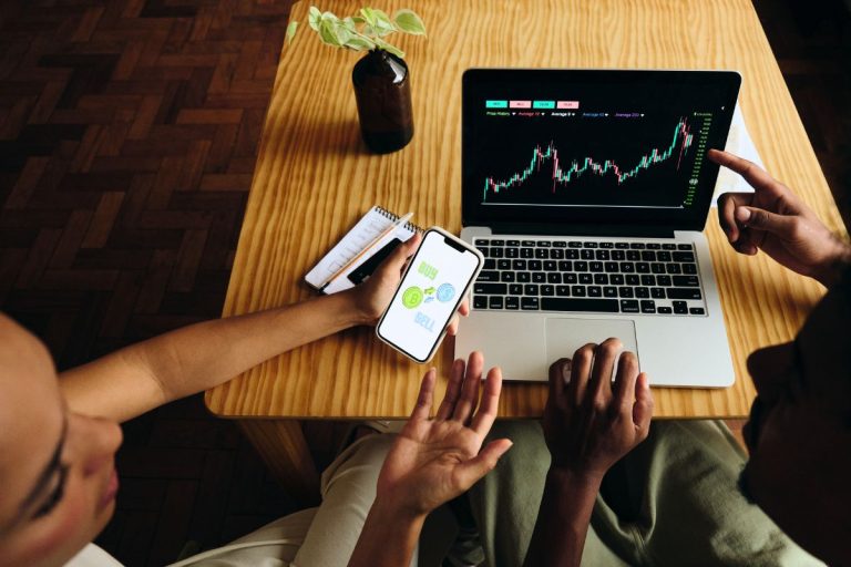 Spring volatility shakes stock markets
