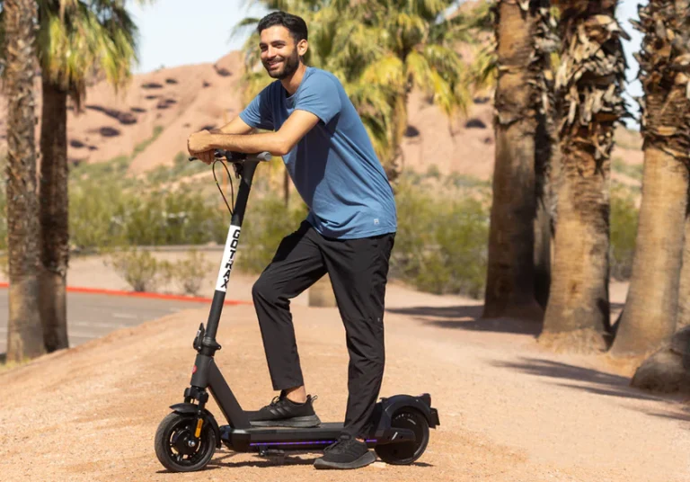 Hurtle Folding Electric Scooter for City Travel